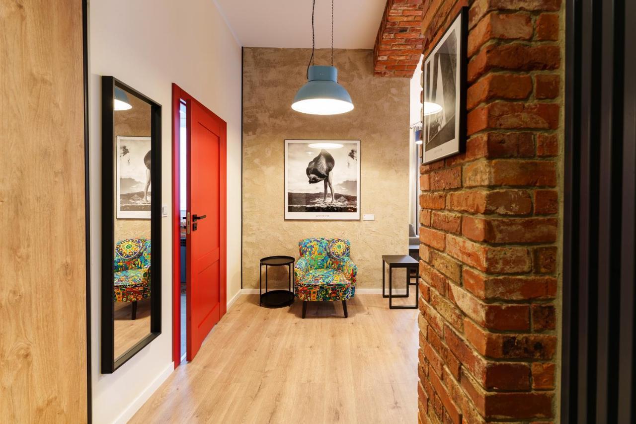 Apartament Foto Loft - Villa Vinci - Z Prywatnym Monitorowanym Parkingiem - Space Apart เยเลเนียกูรา ภายนอก รูปภาพ
