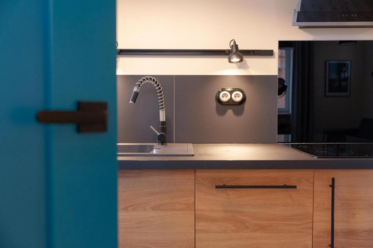 Apartament Foto Loft - Villa Vinci - Z Prywatnym Monitorowanym Parkingiem - Space Apart เยเลเนียกูรา ภายนอก รูปภาพ